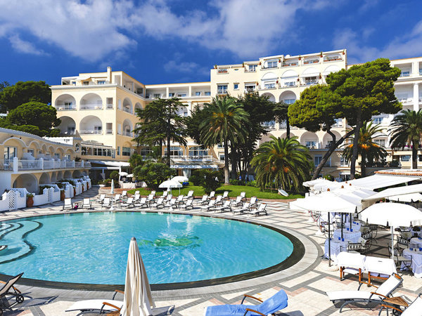 Grand Hotel Quisisana in Capri All Inclusive Ferien