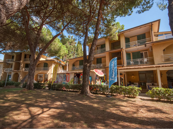 Residence Golfo della Lacona in Florenz All Inclusive Ferien