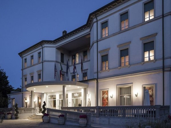 Grand Hotel Terme in Riolo Terme All Inclusive Ferien