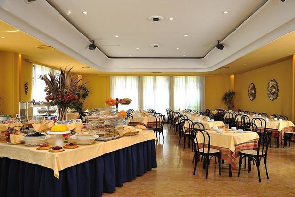 Hotel Olimpia Imola in Imola All Inclusive Ferien