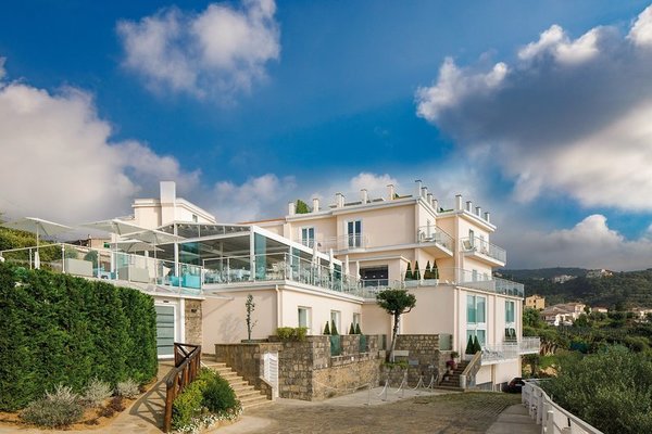 Villa Fiorella Art Hotel in Massa Lubrense All Inclusive Ferien