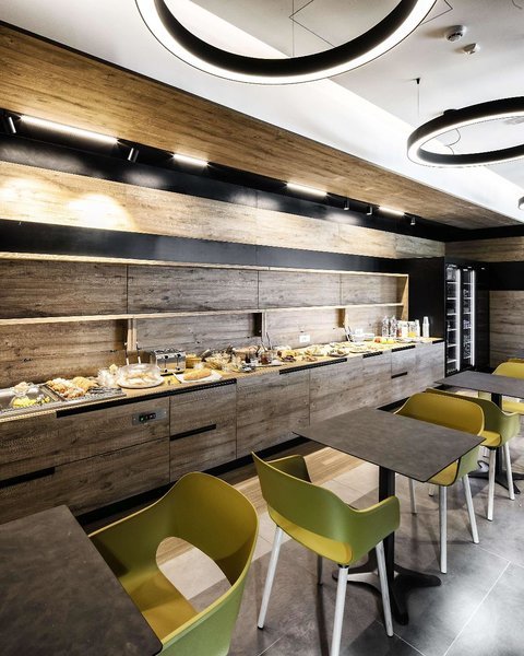 Best Western Hotel Corsi in Torrimpietra All Inclusive Ferien