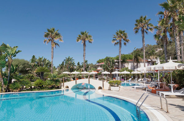 Villaggio Il Gabbiano in San Nicolò All Inclusive Ferien