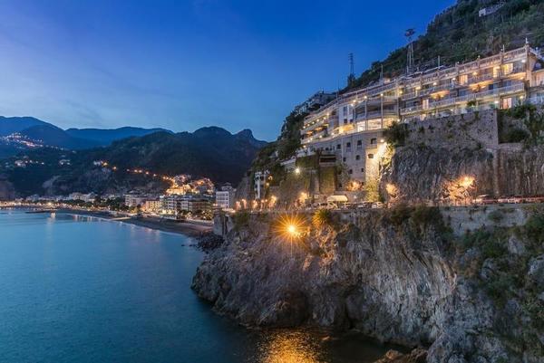 Hotel Club Due Torri in Maiori All Inclusive Ferien