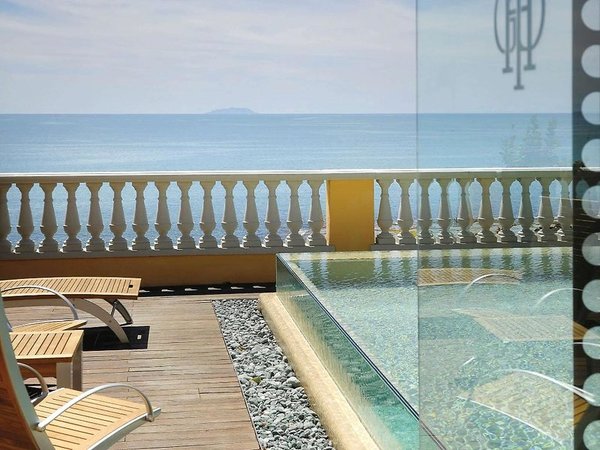 Grand Hotel Palazzo Livorno in Livorno All Inclusive Ferien