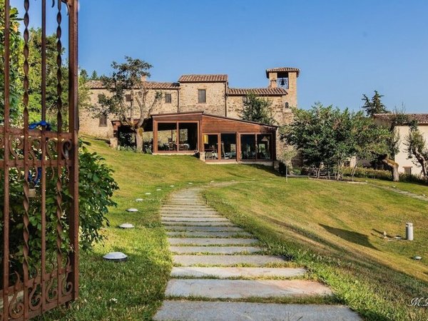 Abbazia San Faustino Residenza d'Epoca in Pietralunga All Inclusive Ferien