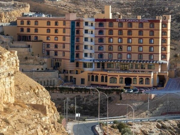 Petra Canyon Hotel in Wadi Musa All Inclusive Ferien