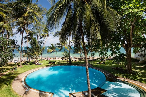 Neptune Beach Resort in Bamburi Beach All Inclusive Ferien