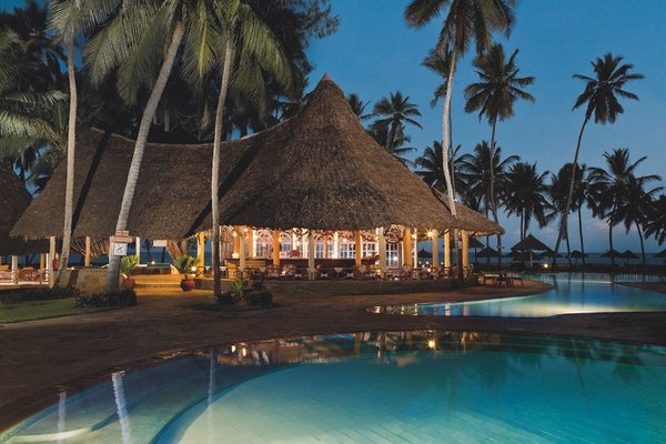 Neptune Paradise Beach Resort & Spa in Galu Beach All Inclusive Ferien