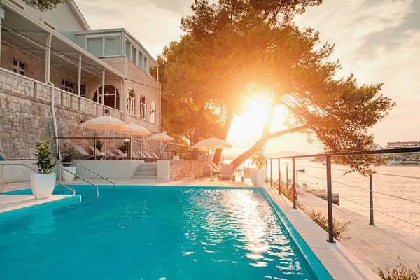 Hotel Milna Osam in Milna (Brac) All Inclusive Ferien