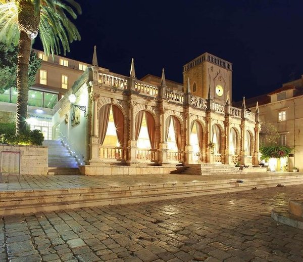 Palace Elisabeth Hvar Heritage Hotel in Hvar All Inclusive Ferien