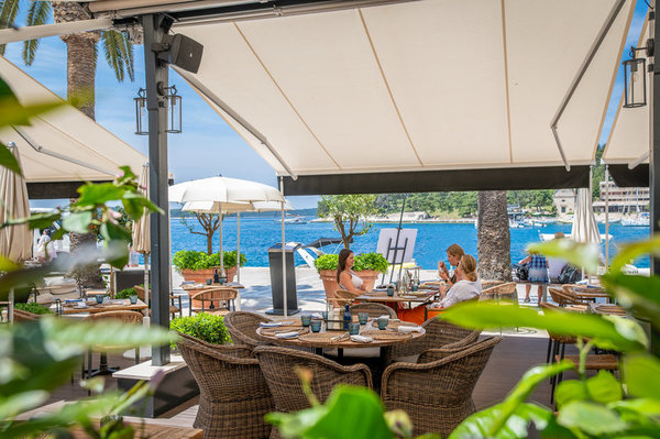 Riva Marina Hvar Hotel in Hvar All Inclusive Ferien