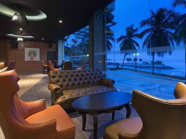 Mercure Penang Beach in Tanjung Bungah All Inclusive Ferien