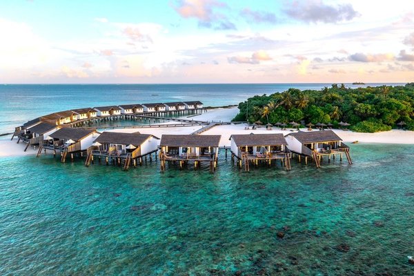NH Collection Maldives Reethi Resort in Fonimagoodhoo All Inclusive Ferien