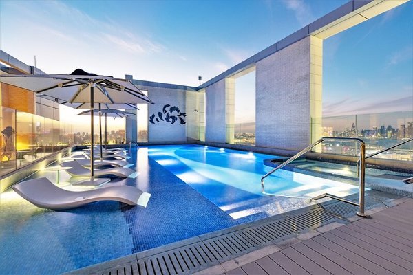Embassy Suites By Hilton Doha Old Town in Doha All Inclusive Ferien