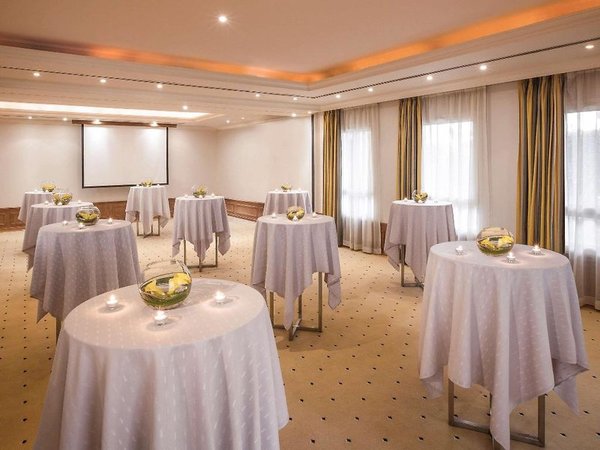 Mövenpick Hotel Doha in Doha All Inclusive Ferien