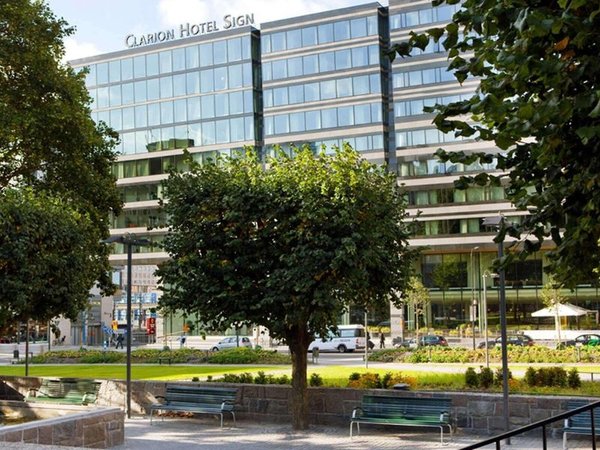 Clarion Hotel Sign in Stockholm-Arlanda All Inclusive Ferien