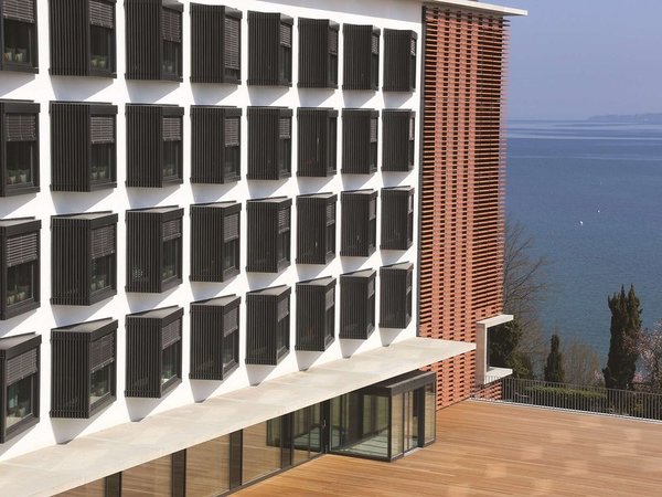 Lake Geneva Hotel in Versoix