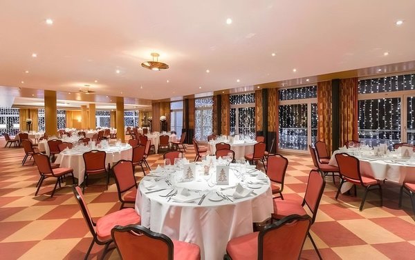 Seedamm Plaza in Pfäffikon