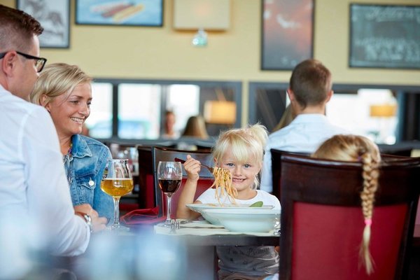 Holiday Inn Zürich Messe in Zürich