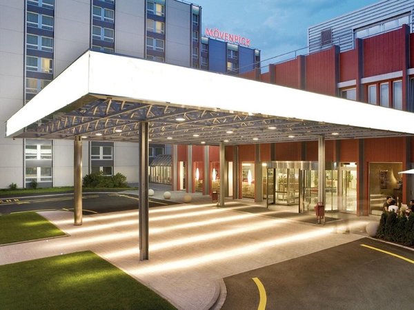 Mövenpick Zürich Airport in Glattbrugg