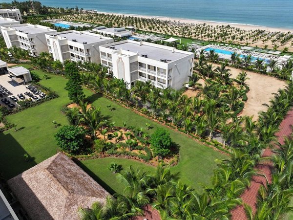 Hotel Riu Baobab in Pointe Sarène All Inclusive Ferien