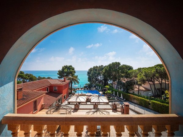 Hotel Cala del Pi Beach Retreat in Platja d'Aro All Inclusive Ferien