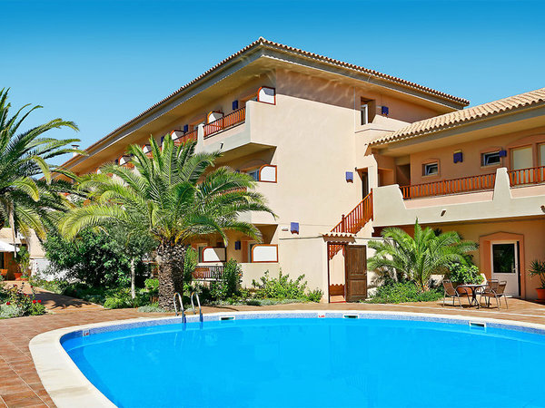 Hotel Voramar Formentera in Playa Es Pujols All Inclusive Ferien