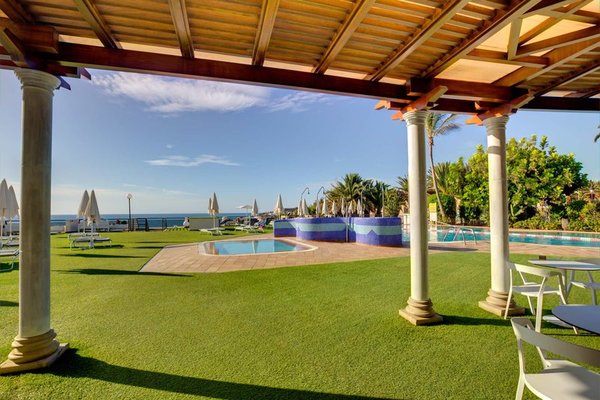 SBH Crystal Beach Hotel & Suites in Fuerteventura All Inclusive Ferien