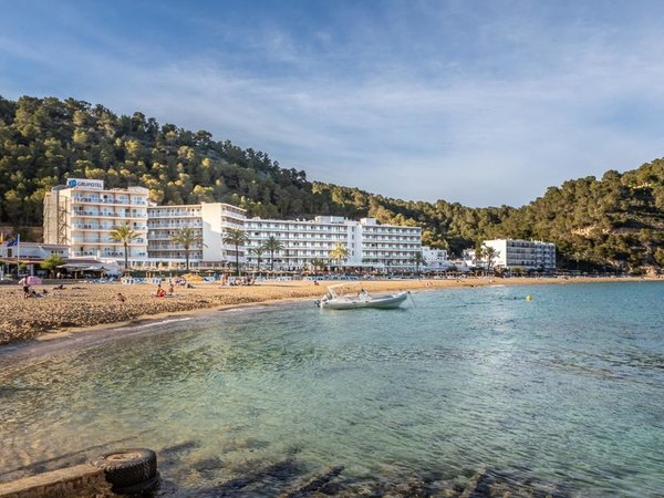 El Somni Ibiza Dream Hotel by Grupotel in Sant Vicent de sa Cala All Inclusive Ferien
