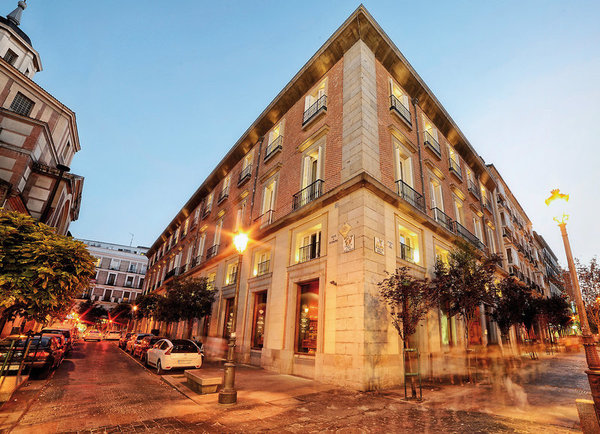 NH Collection Madrid Palacio de Tepa in Madrid All Inclusive Ferien