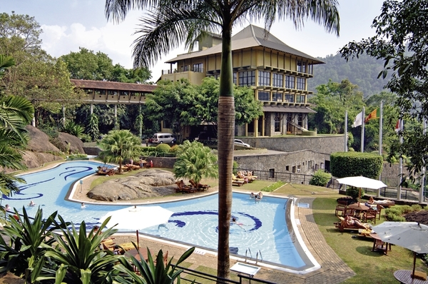 Earl's Regency in Kandy All Inclusive Ferien