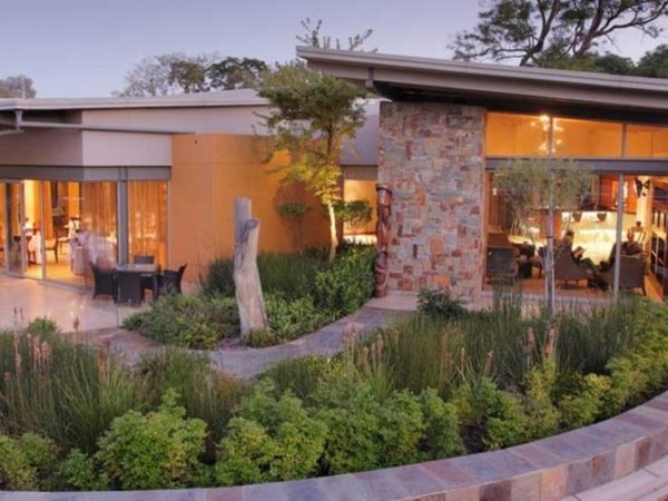 Seven Villa Hotel & Spa in Sandton All Inclusive Ferien