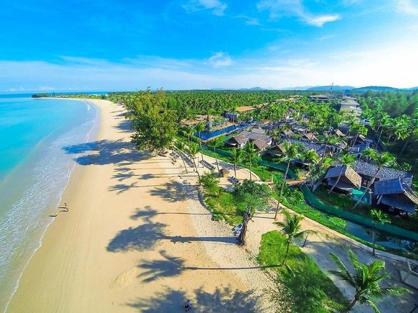 Graceland Khaolak Beach Resort in Phuket