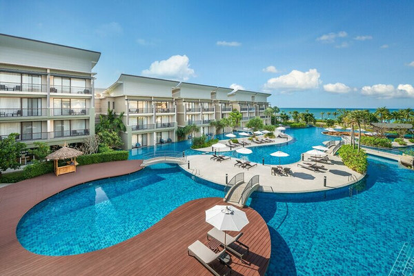 Le Meridien Khao Lak Resort & Spa in Phuket All Inclusive Ferien