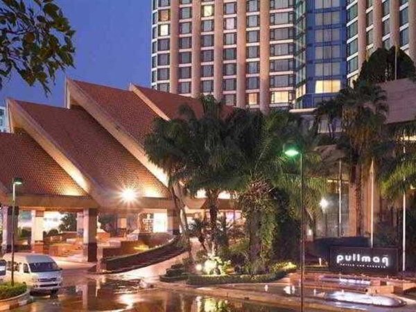Pullman Raja Orchid Khon Kaen in Khon Kaen (Stadt) All Inclusive Ferien