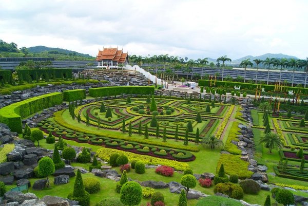 Brighton Grand Hotel in Bangkok