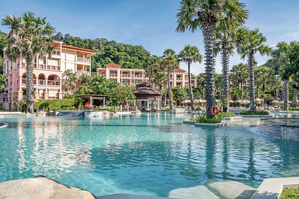 Centara Grand Beach Resort Phuket in Karon Beach All Inclusive Ferien