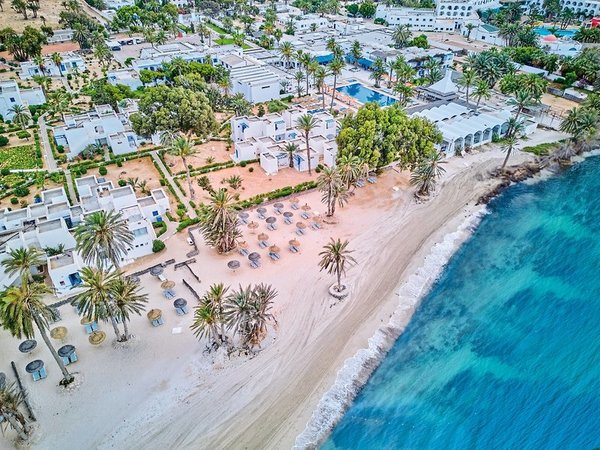 Hari Club Beach Resort in Aghir All Inclusive Ferien