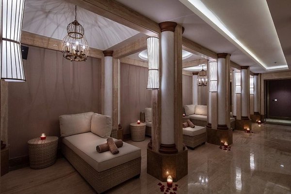 DoubleTree by Hilton Istanbul Topkapi in Istanbul All Inclusive Ferien