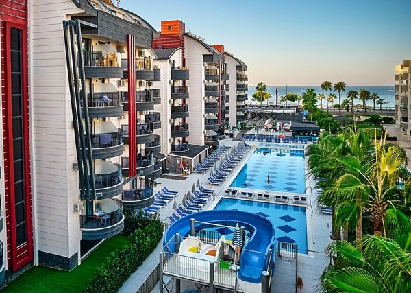 Grand Uysal Beach Hotel in Alanya All Inclusive Ferien