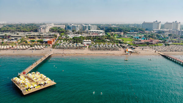 Limak Atlantis Deluxe Hotel & Resort in Belek All Inclusive Ferien