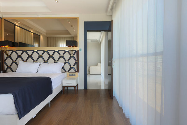 Serenity Queen Hotel in Antalya All Inclusive Ferien