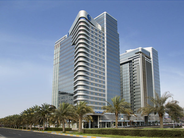 Pearl Rotana Capital Centre in Abu Dhabi All Inclusive Ferien