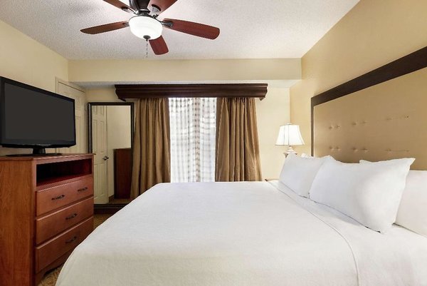 Homewood Suites by Hilton Dallas-Park Central Area in Dallas All Inclusive Ferien